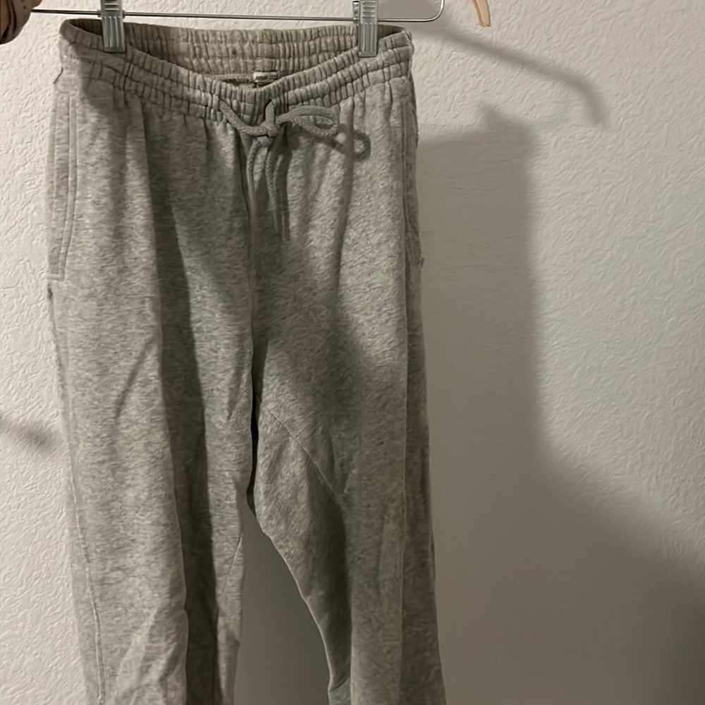 Aerie grey cuffed sweatpants